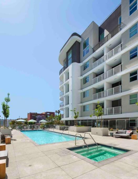 Relax On Wilshire With A View Apartamento Los Angeles Exterior foto